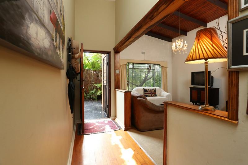 5 Bedroom Property for Sale in Mossel Bay Central Western Cape